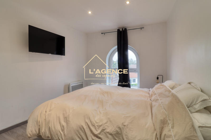 Loft - 64 m² - 3 pièces