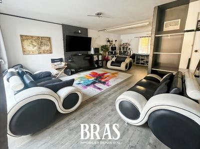 Maison - 157 m² - 6 pièces