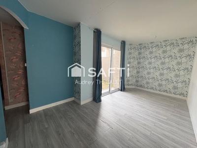 Local commercial - 100 m² - 6 pièces