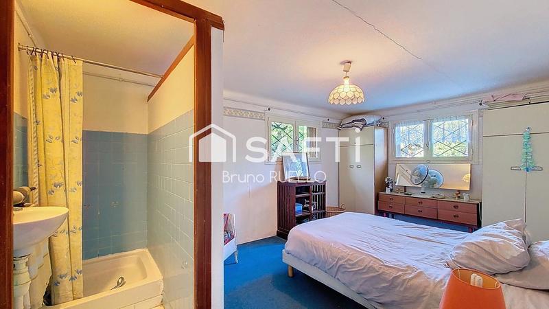 Maison - 180 m² - 7 pièces