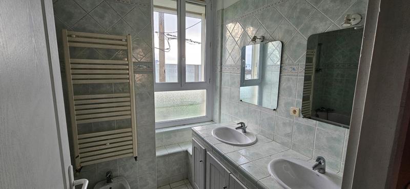 Maison - 160 m² - 6 pièces