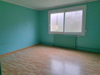 Maison - 145 m² - 4 pièces