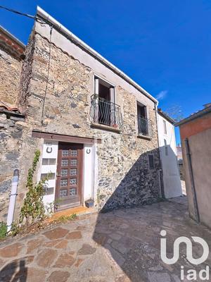 Maison de village - 100 m² - 3 pièces