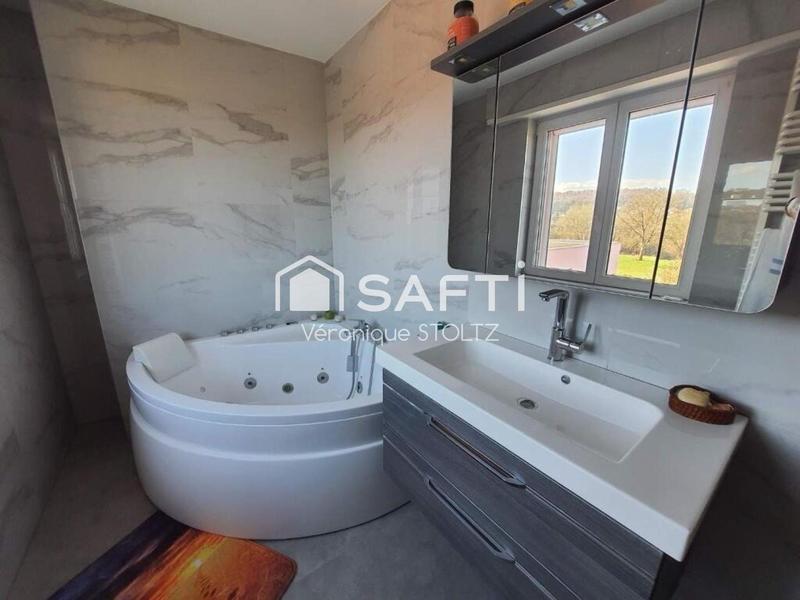 Maison de village - 112 m² - 4 pièces