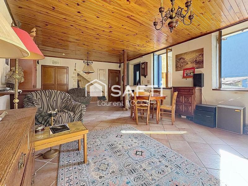 Maison - 110 m² - 4 pièces