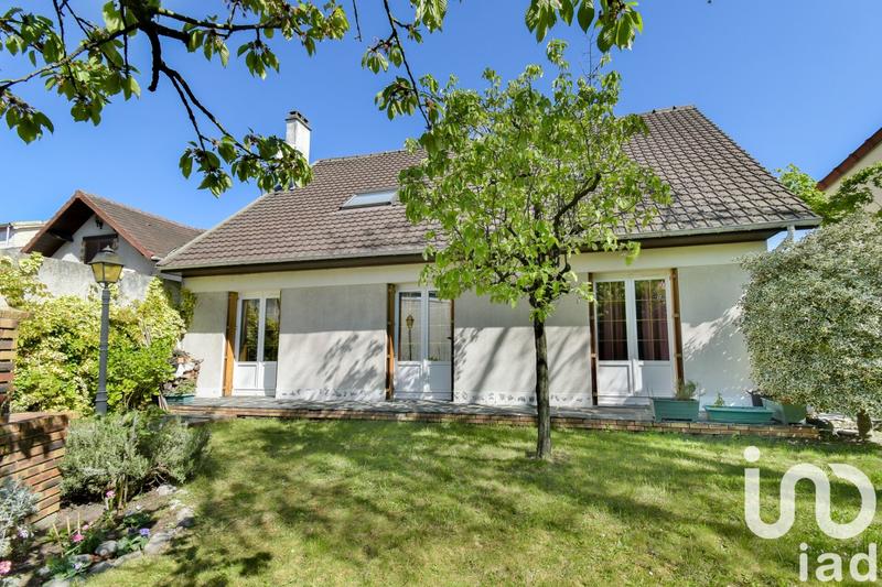 Maison - 171 m² - 7 pièces