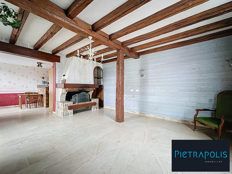 Maison - 200 m² - 8 pièces