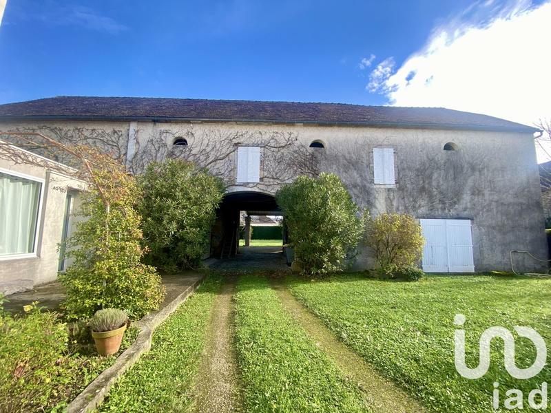 Maison - 412 m² - 10 pièces