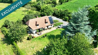 Maison - 140 m² - 5 pièces