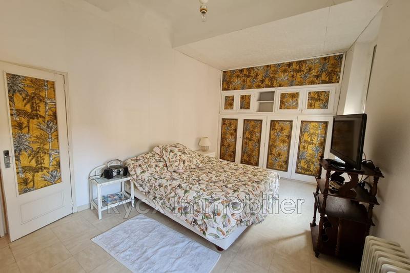 Maison de ville - 380 m² - 9 pièces