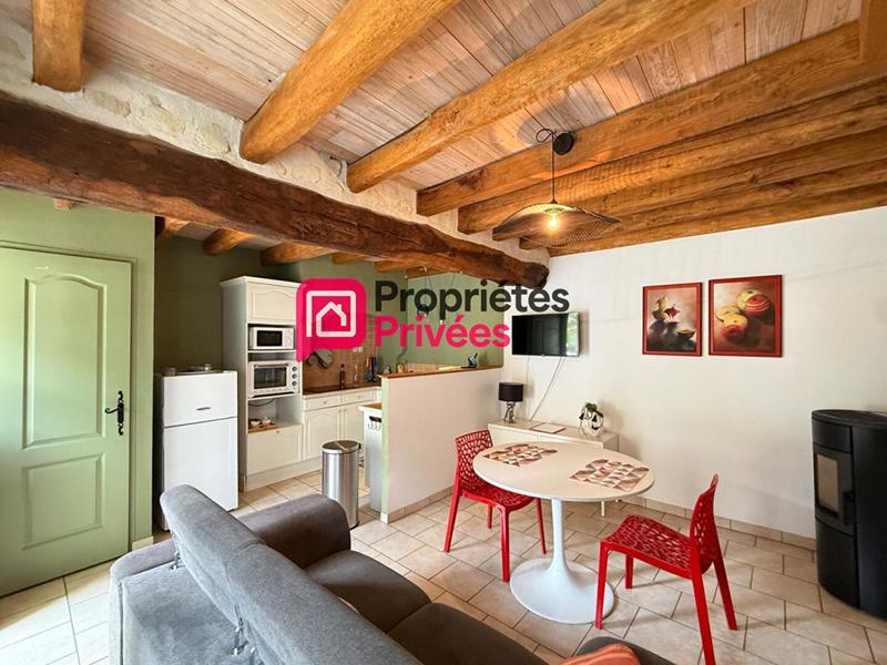 Maison - 274 m² - 12 pièces