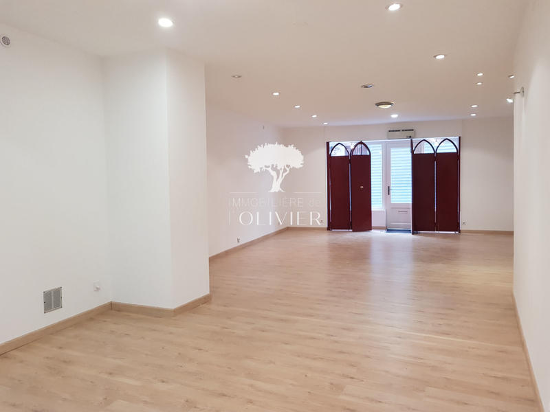 Local commercial - 90 m²