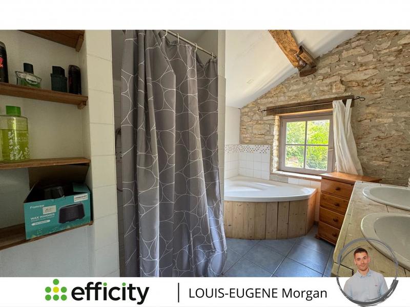 Longère - 216 m² - 10 pièces