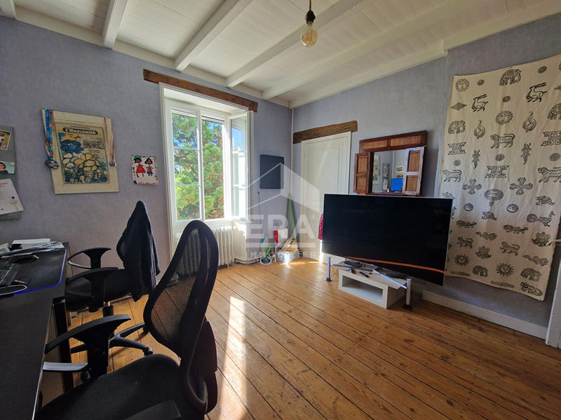 Maison - 170 m² - 7 pièces