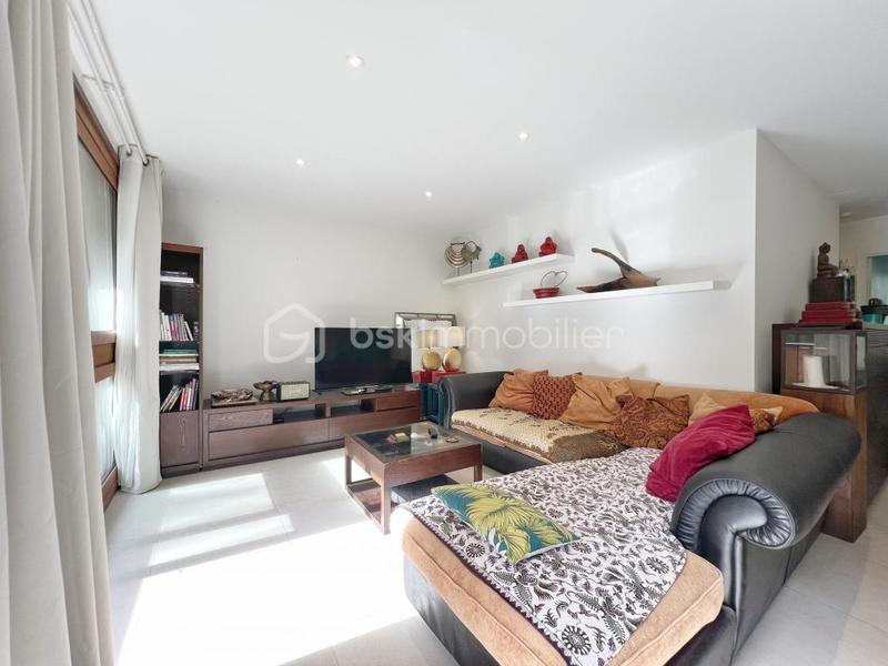 Appartement - 103 m² - 5 pièces