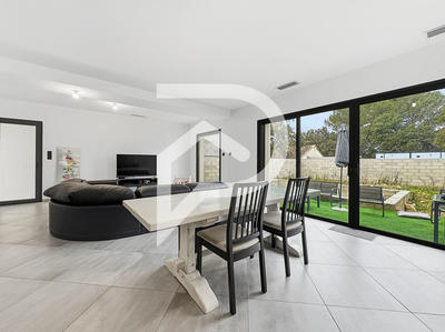 Maison - 135 m² - 4 pièces