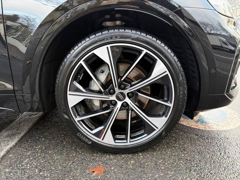 Audi Q5 Sportback 55 TFSIe 367 s tronic 7 Quattro s line