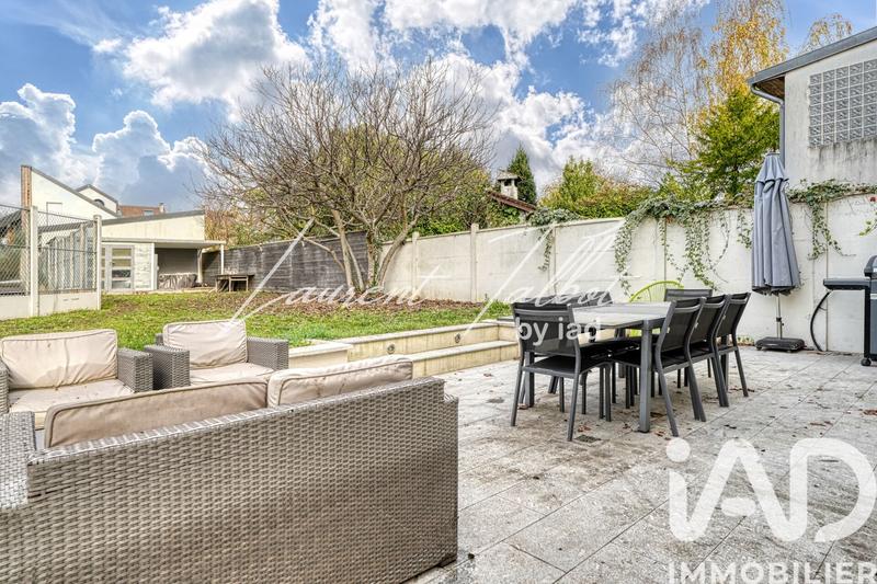 Maison - 162 m² - 7 pièces