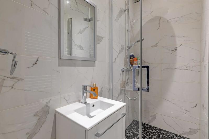 Appartement - 103 m² - 5 pièces