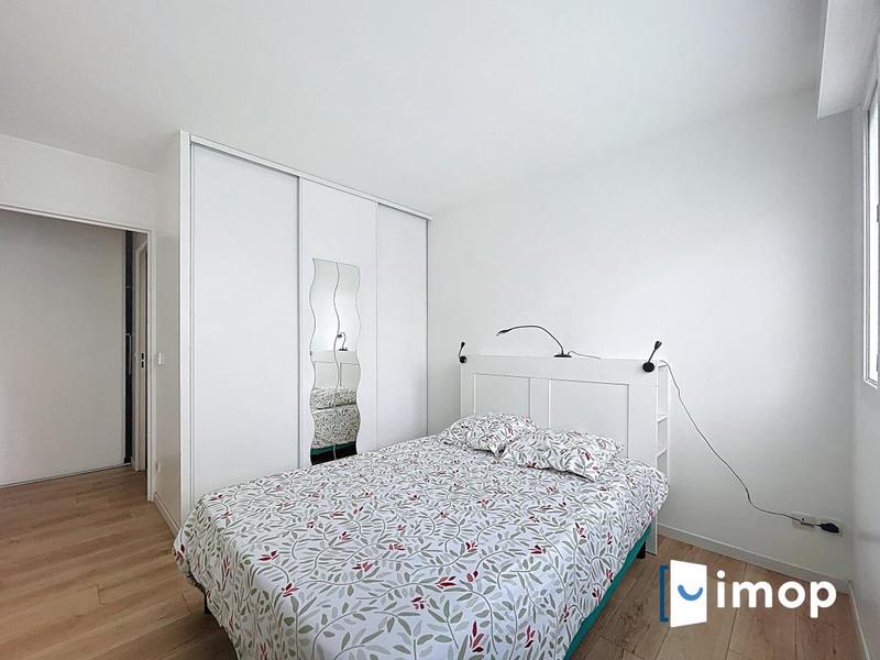 Appartement - 82 m² - 4 pièces