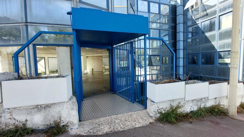 Local commercial - 130 m²