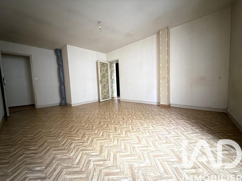 Maison - 146 m² - 8 pièces