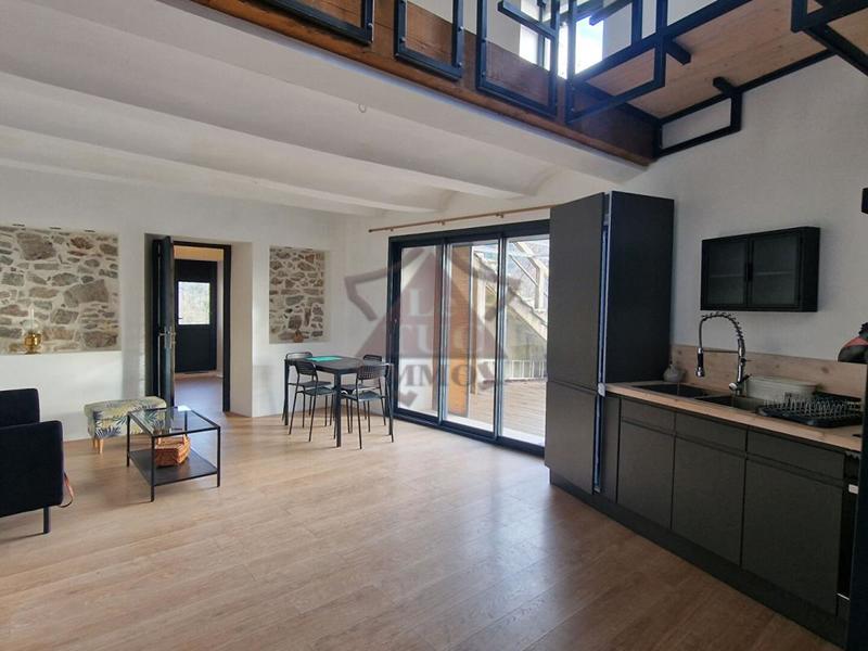 Maison de village - 90 m² - 4 pièces