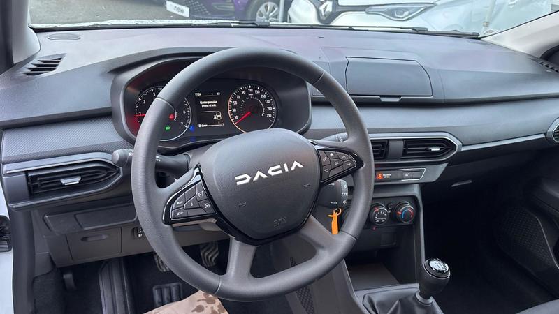 Dacia Sandero SCe 65 Essential