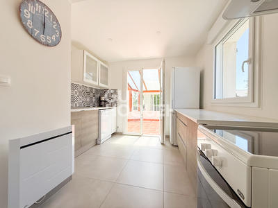 Maison - 91 m² - 5 pièces