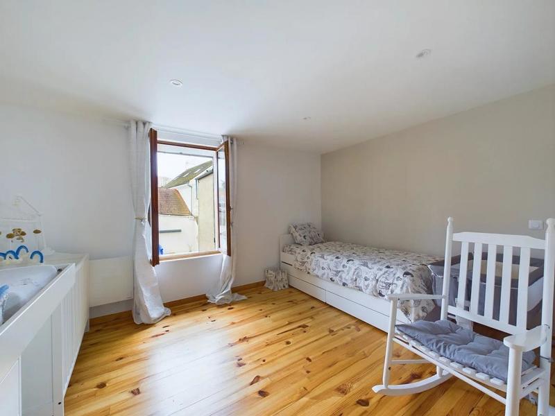 Maison - 116 m² - 6 pièces