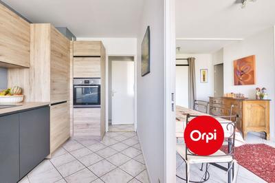 Appartement - 98 m² - 4 pièces