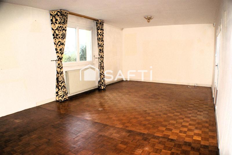 Maison - 199 m² - 8 pièces