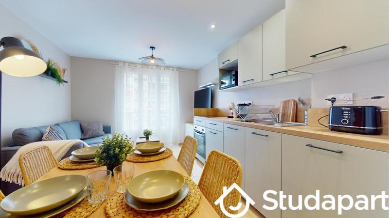 Chambre - 10 m² - 1 pièce