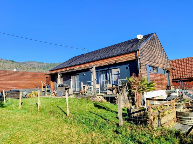 Maison - 91 m² - 5 pièces