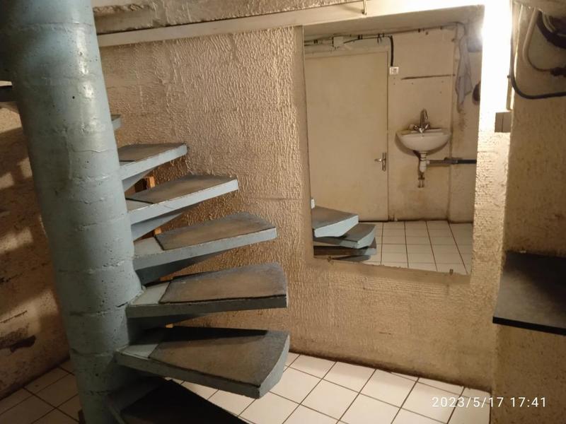 Local commercial - 115 m² - 2 pièces