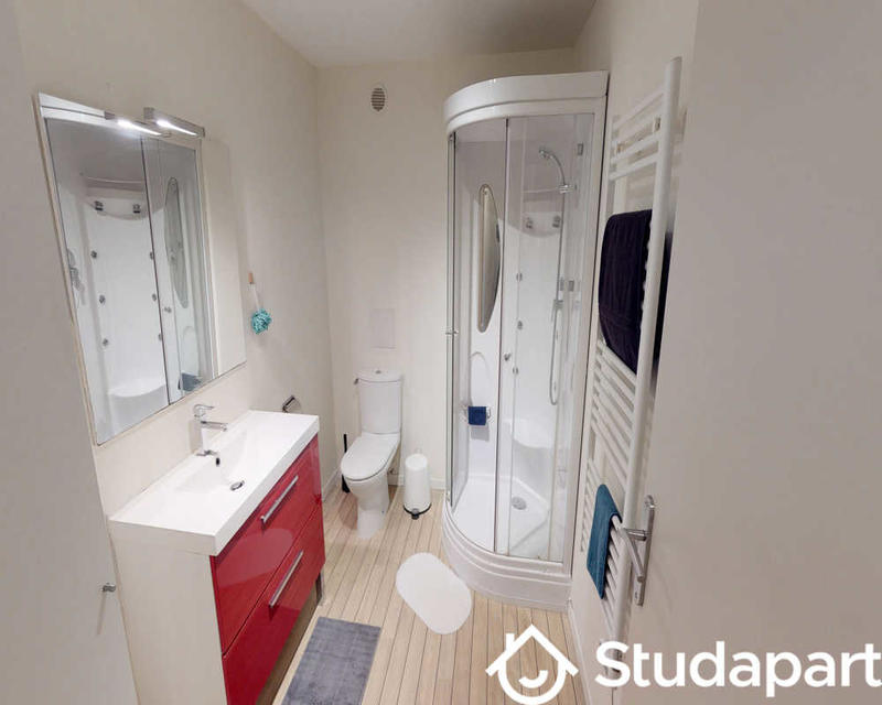 Chambre - 40 m² - 1 pièce