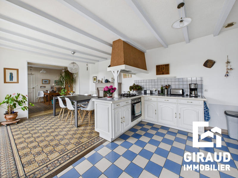 Maison ancienne - 150 m² - 6 pièces