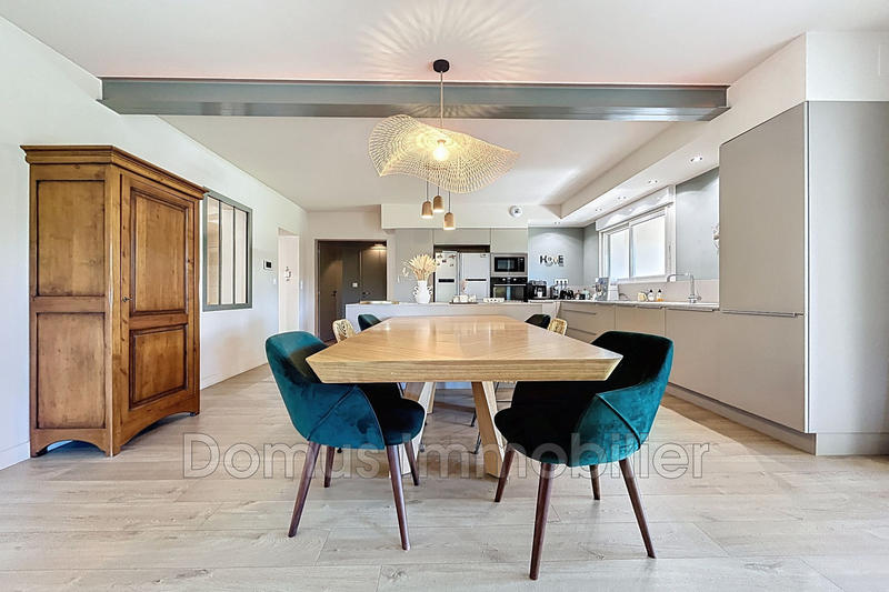 Maison - 173 m² - 7 pièces