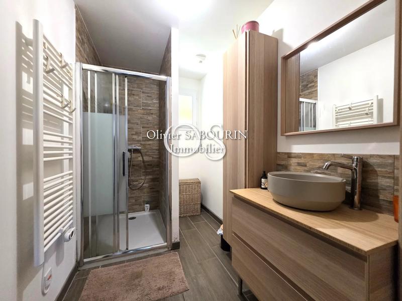 Maison - 93 m² - 4 pièces