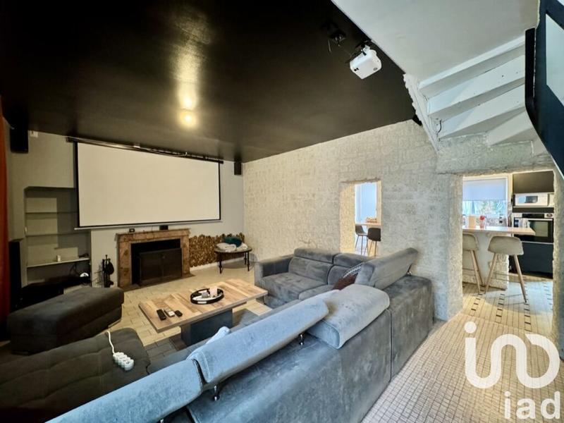 Maison de ville - 253 m² - 7 pièces