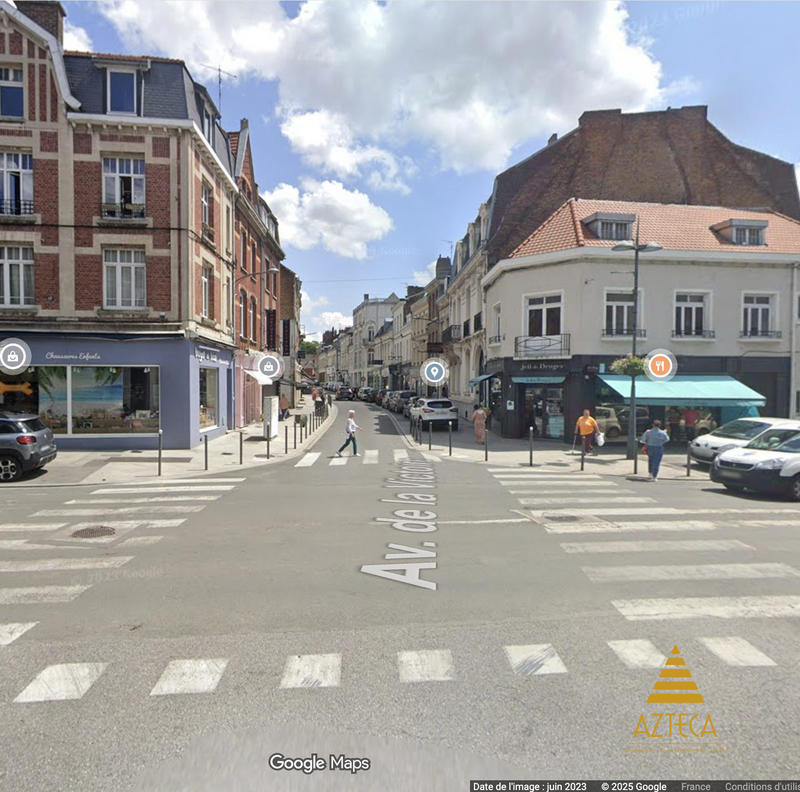 Local commercial - 127 m²