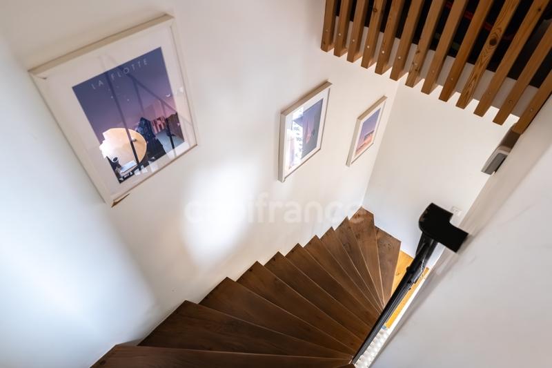 Maison - 91 m² - 4 pièces