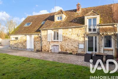 Maison - 147 m² - 7 pièces