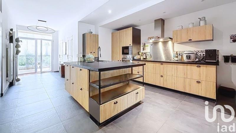 Maison - 130 m² - 5 pièces