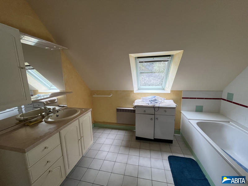 Maison - 103 m² - 5 pièces