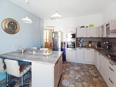 Appartement - 103 m² - 3 pièces