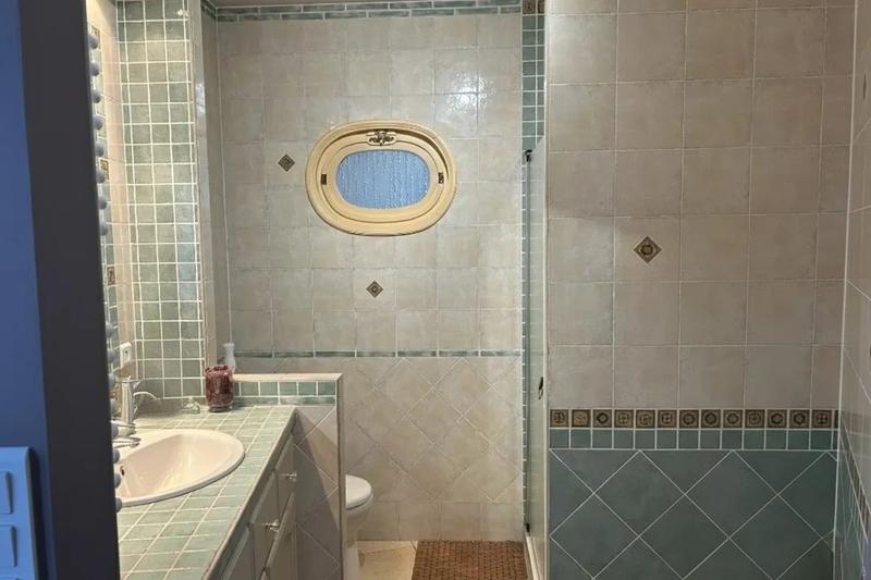 Maison - 309 m² - 8 pièces