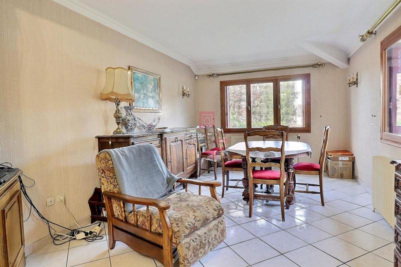 Maison - 111 m² - 6 pièces