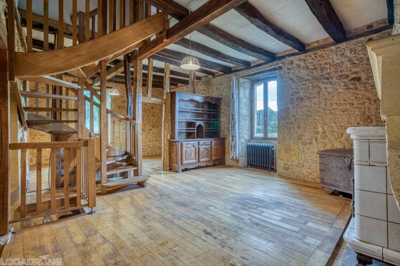 Maison traditionnelle - 126 m² - 6 pièces