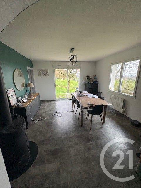 Maison - 120 m² - 7 pièces